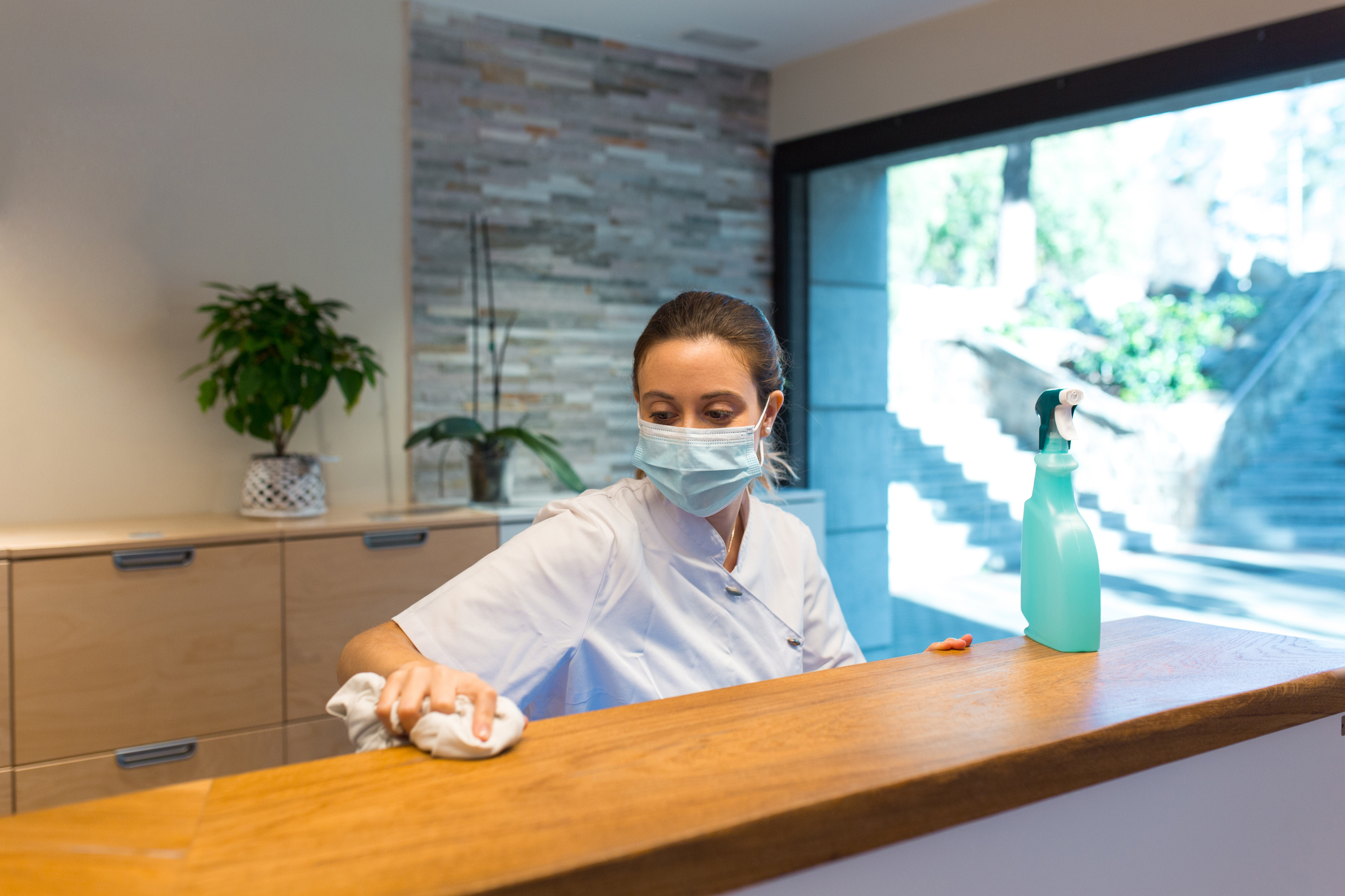 iStock 1384546489 - Medical Office Cleaning Services